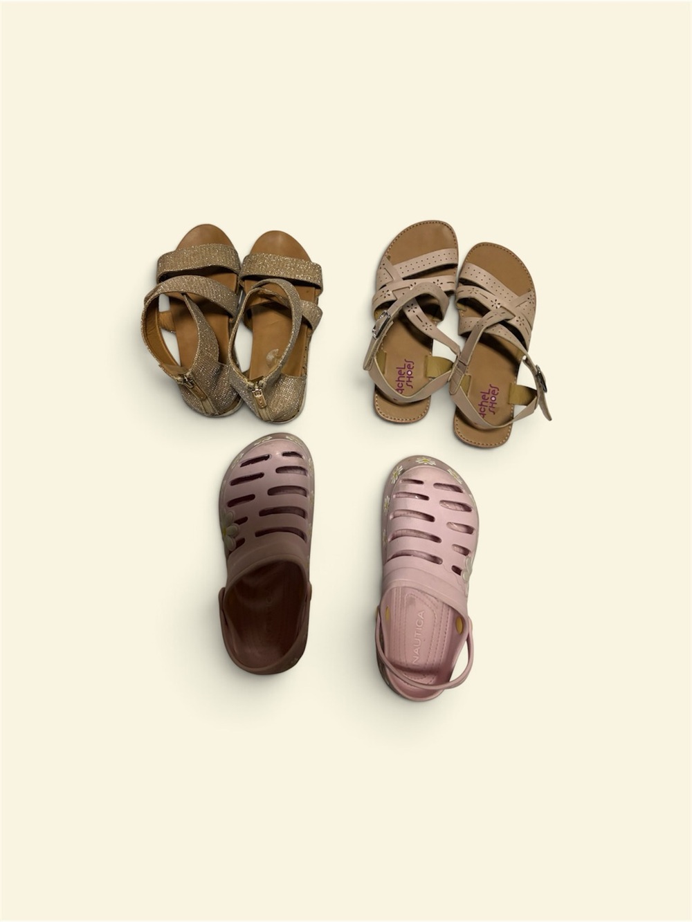 A Pink Garden Clog Sandals
A flat gold pink sandals
A medium heel gold sandals